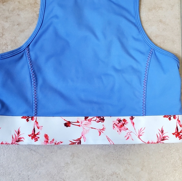 Fabletics Claire Midi Sports Bra - Picture 6 of 12